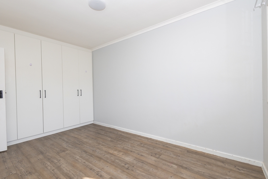 To Let 3 Bedroom Property for Rent in De Kuilen Western Cape